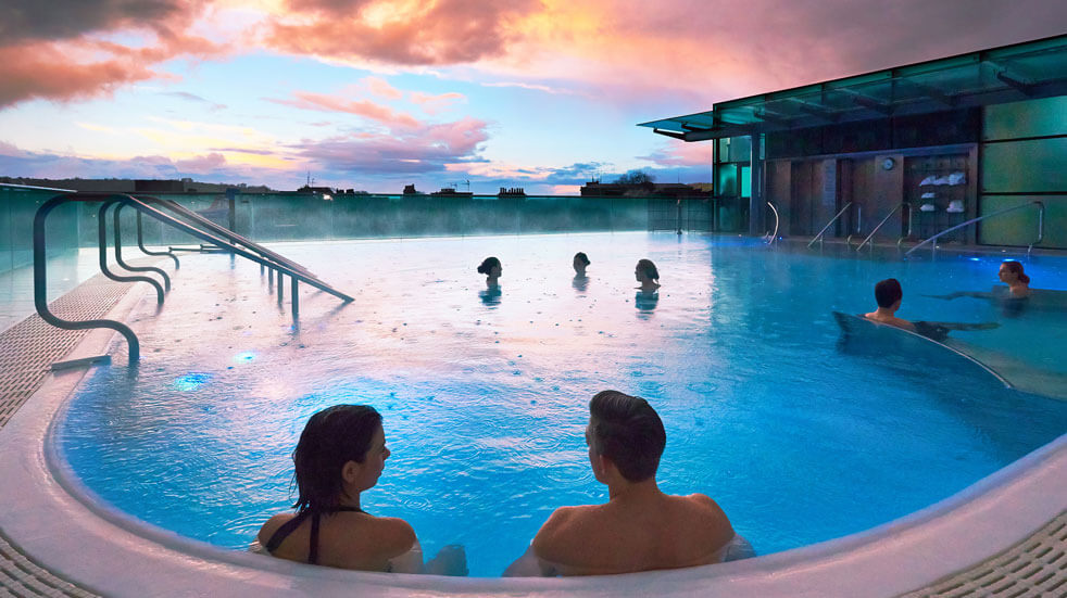 Relax at Thermae Bath Spa's rooftop pool: credit Thermae Bath Spa 